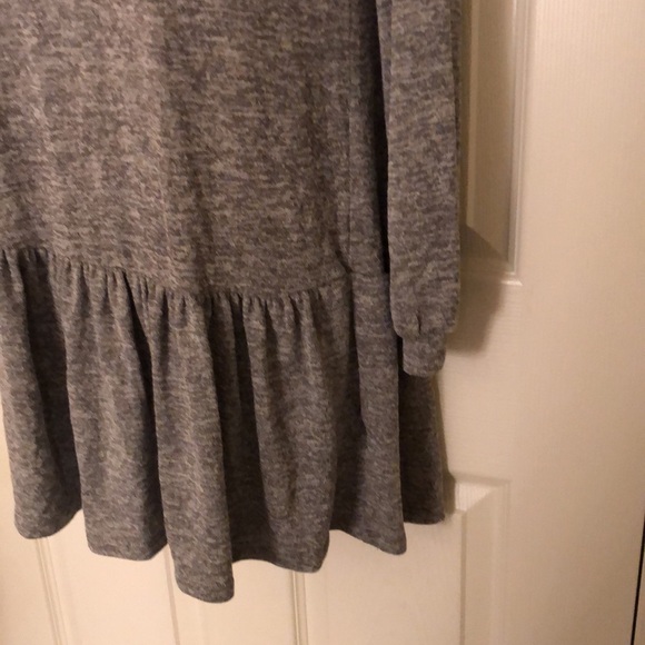 Gray Drop Waist Peplum Flounce Dress - Picture 10 of 14